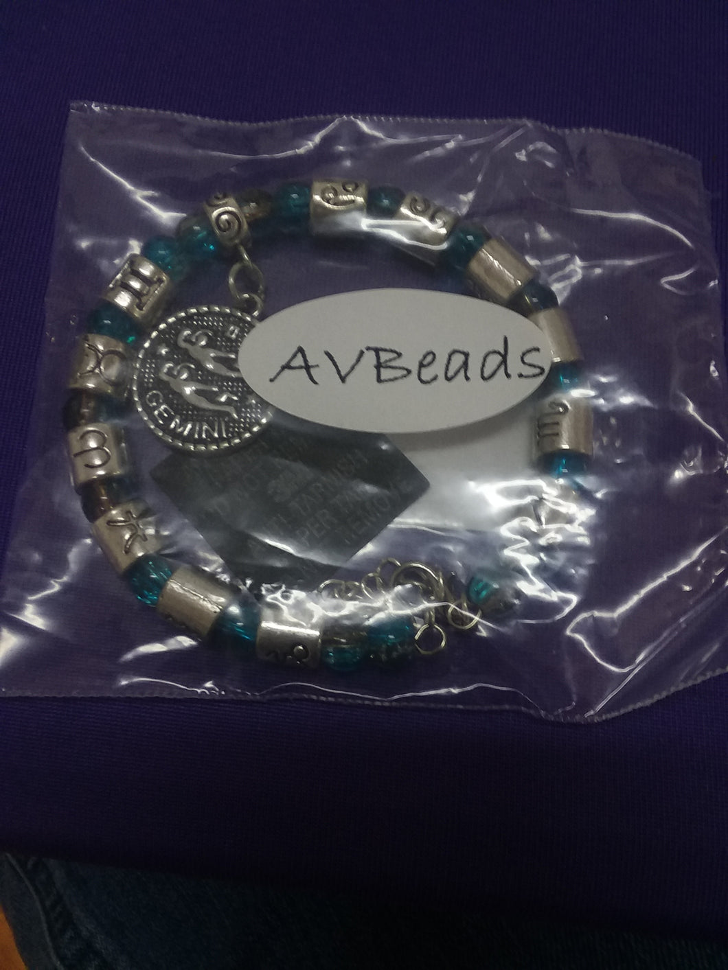 AVBeads Zodiac Charm Bracelet Gemini Beaded Memory Wire