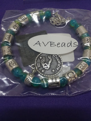 AVBeads Zodiac Charm Bracelet Aquarius Beaded Memory Wire